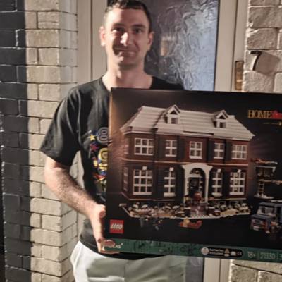 LEGO Home Alone McCallisters' House